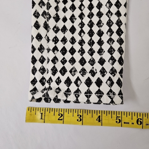 PAIGE Denim Verdugo Skinny Jeans in Diamond Checkerboard White and Black Sz 28 - Picture 13 of 13